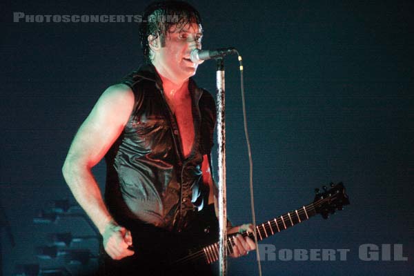 NINE INCH NAILS - 2005-06-22 - PARIS - Zenith - 